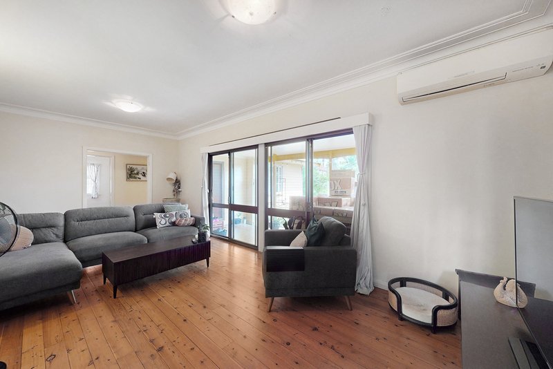 Photo - 376 Brisbane Corso , Yeronga QLD 4104 - Image 6