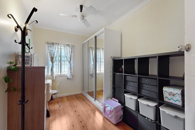 Photo - 376 Brisbane Corso , Yeronga QLD 4104 - Image 11