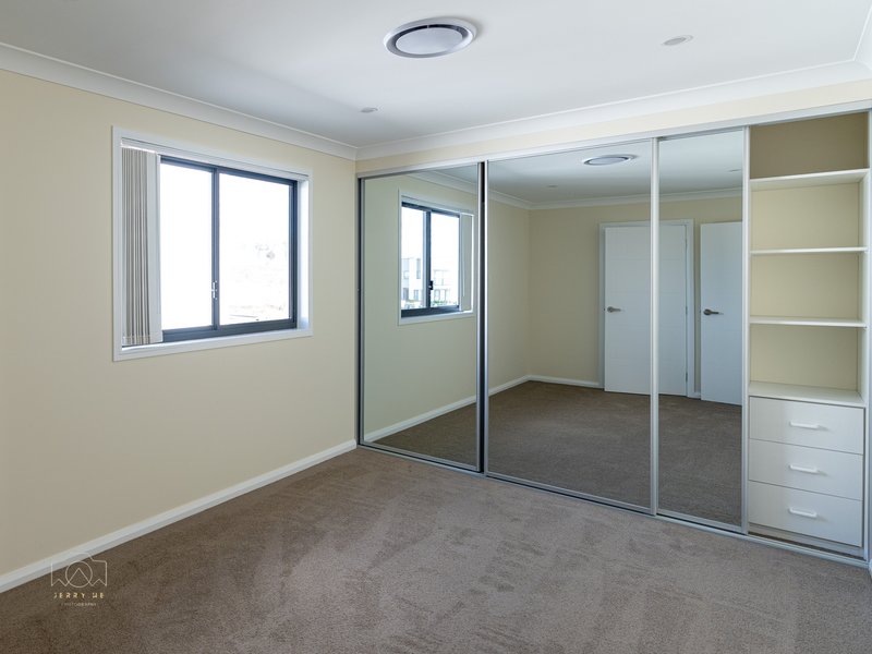 Photo - 376 Fifth Avenue, Austral NSW 2179 - Image 4