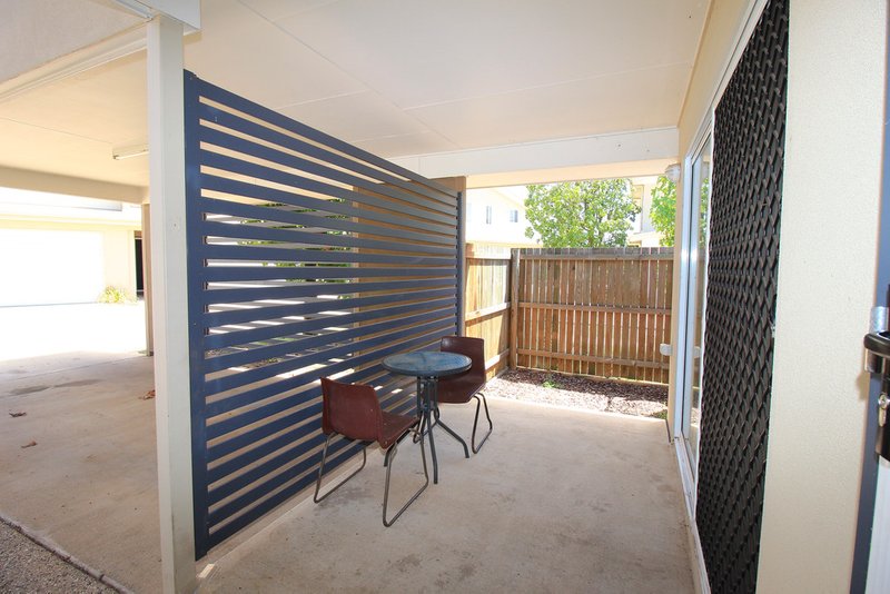 Photo - 37/6 Sullivan Street, Emerald QLD 4720 - Image 2