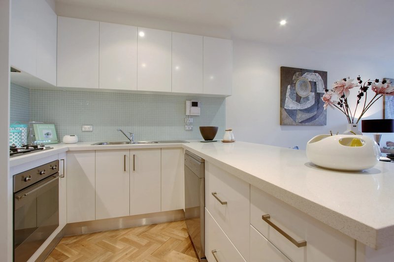 Photo - 3/765-767 Doncaster Road, Doncaster VIC 3108 - Image 5