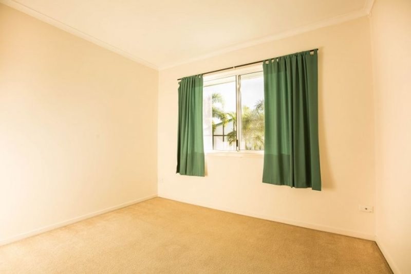 Photo - 37/66 Springwood Road, Springwood QLD 4127 - Image 8