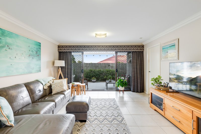 3/77-81 Bouganvillea Drive, Middle Ridge QLD 4350