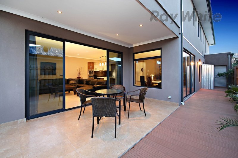 Photo - 377 Boardwalk Boulevard, Point Cook VIC 3030 - Image 20