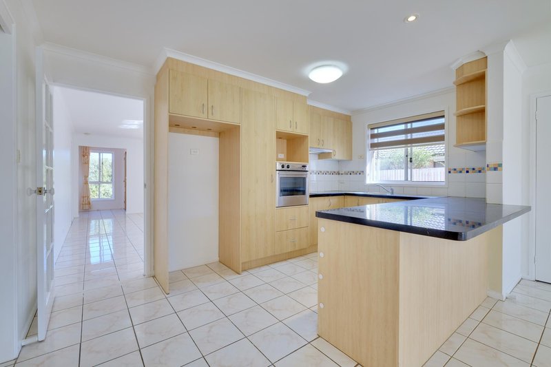 Photo - 377 Gundaroo Drive, Gungahlin ACT 2912 - Image 2