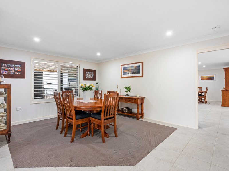 Photo - 377 Lakedge Avenue, Berkeley Vale NSW 2261 - Image 12