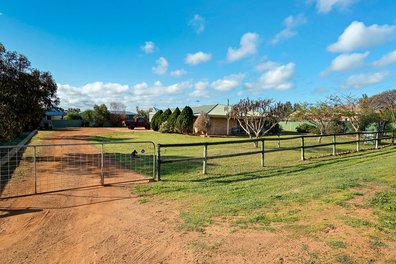 Photo - 377 Place Road, Woorree WA 6530 - Image 2