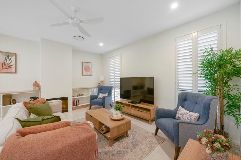 Photo - 37/75 Highgrove Drive, Highfields QLD 4352 - Image 4