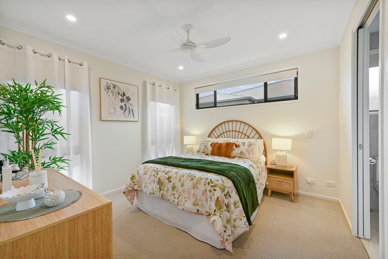 Photo - 37/75 Highgrove Drive, Highfields QLD 4352 - Image 6