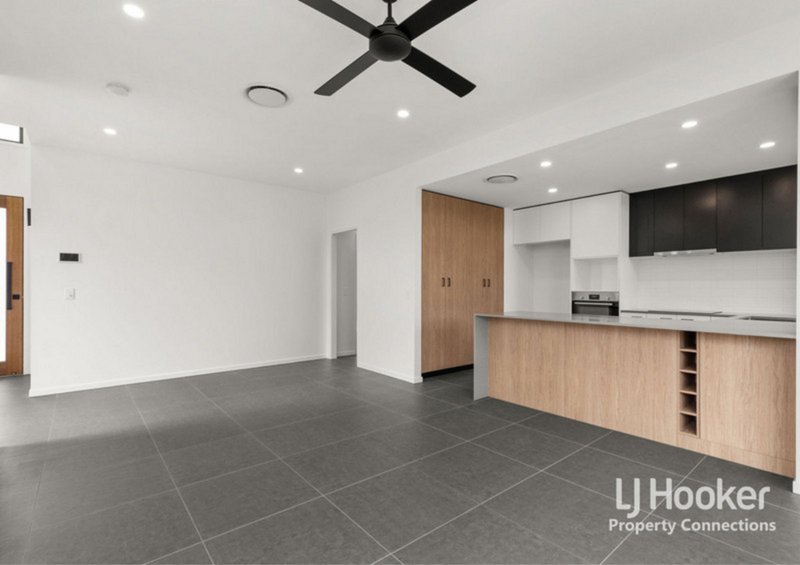 Photo - 37/79 Leitchs Road South, Albany Creek QLD 4035 - Image 2
