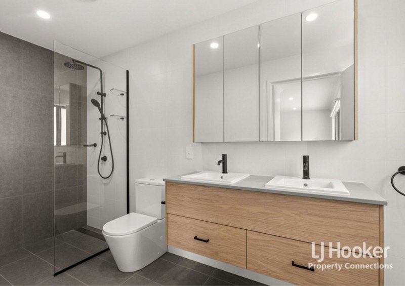 Photo - 37/79 Leitchs Road South, Albany Creek QLD 4035 - Image 3