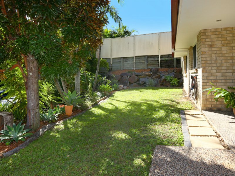 Photo - 37/8 Gooding Drive, Merrimac QLD 4226 - Image 8