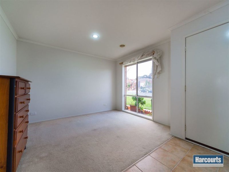 Photo - 378 Ormond Rd , Narre Warren South VIC 3805 - Image 7