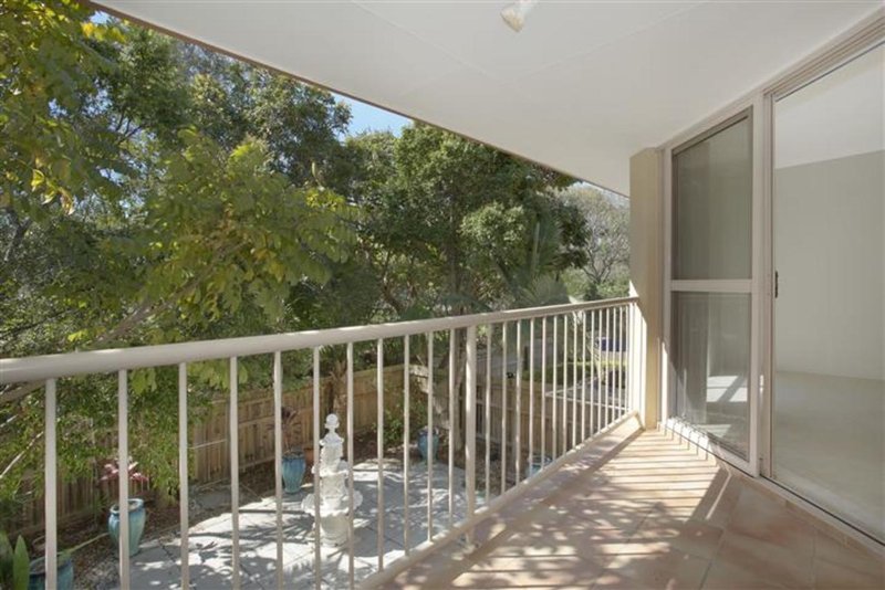 Photo - 37/88 Cotlew Street, Southport QLD 4215 - Image 7