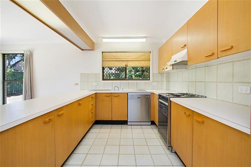 Photo - 37/91 Salerno Street, Isle Of Capri QLD 4217 - Image 4