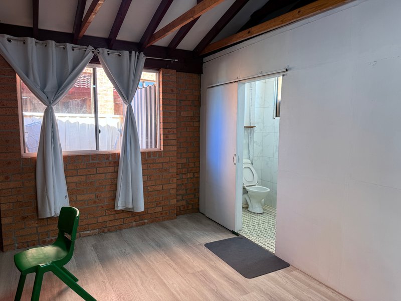 Photo - 37A Dickens Road, Wetherill Park NSW 2164 - Image 3