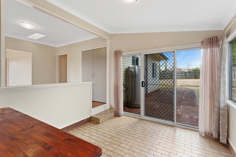 Photo - 37A Drummond Street, Rangeville QLD 4350 - Image 4