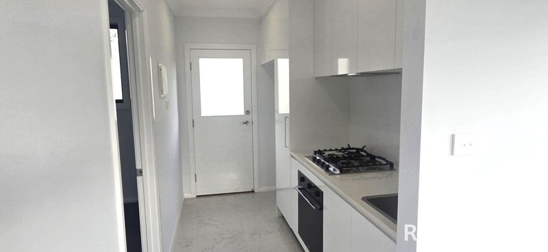 Photo - 37A Nardoo Street, Ingleburn NSW 2565 - Image 8