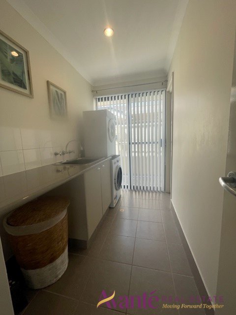 Photo - 37B Coppito Circle, Beeliar WA 6164 - Image 12