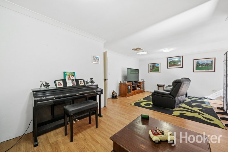 Photo - 37B Ravenhill Road, Thornlie WA 6108 - Image 2