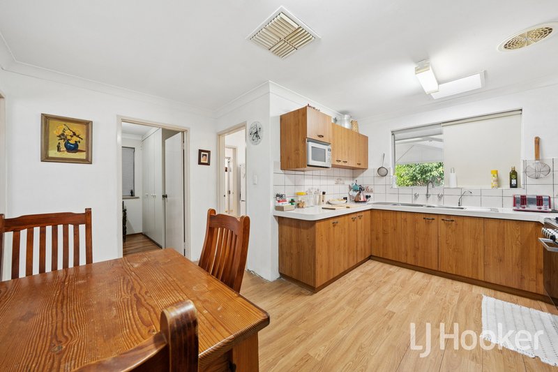 Photo - 37B Ravenhill Road, Thornlie WA 6108 - Image 7