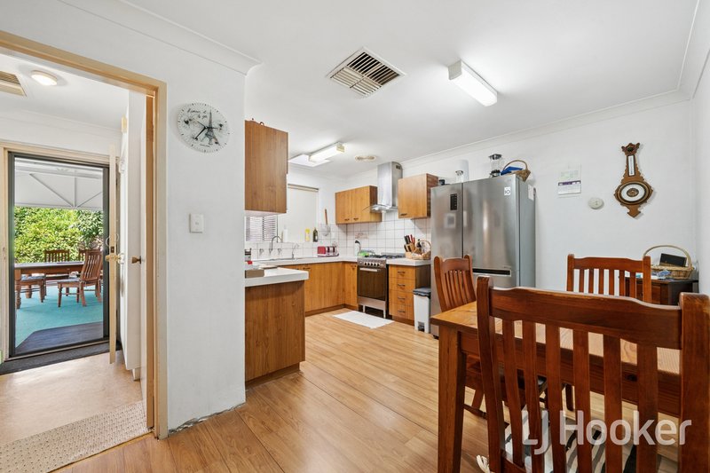 Photo - 37B Ravenhill Road, Thornlie WA 6108 - Image 8