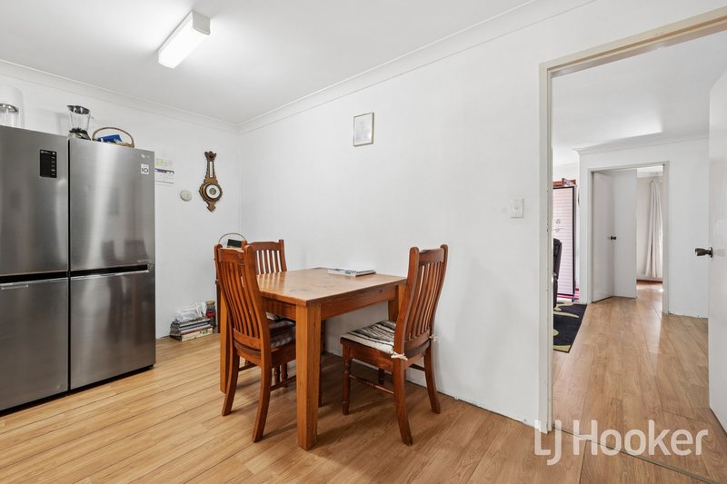 Photo - 37B Ravenhill Road, Thornlie WA 6108 - Image 9