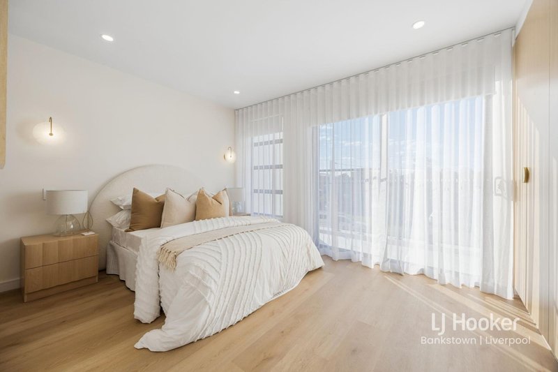 Photo - 37C Longstaff Avenue, Chipping Norton NSW 2170 - Image 14