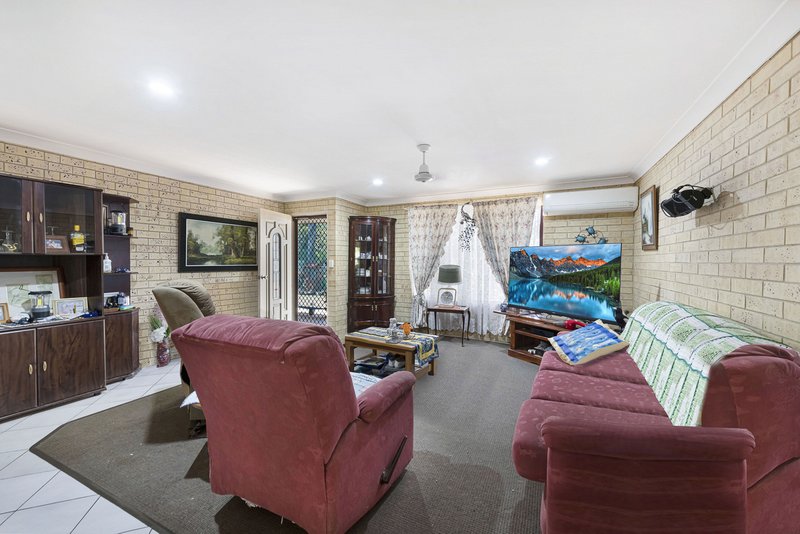 Photo - 37C Plum Tree Cres , Moore Park Beach QLD 4670 - Image 5