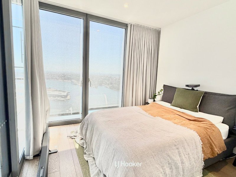 Photo - 37F/2 Watermans Quay, Barangaroo NSW 2000 - Image 6