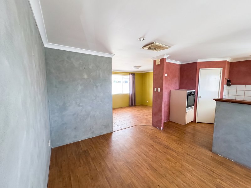 Photo - 3/8-10 Hardey Road, Glen Forrest WA 6071 - Image 14