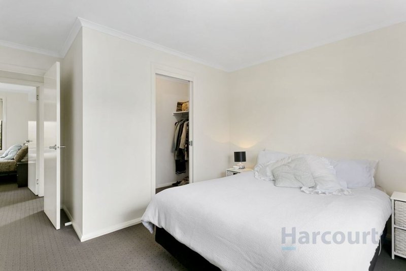 Photo - 3/8-10 Lomandra Drive, Blackmans Bay TAS 7052 - Image 6