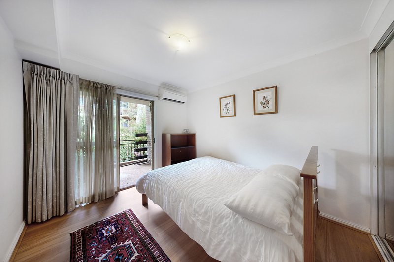 Photo - 3/8-10 Mowle Street, Westmead NSW 2145 - Image 6