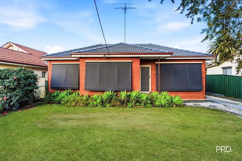 Photo - 38 & 38A College Street, Cambridge Park NSW 2747 - Image 2