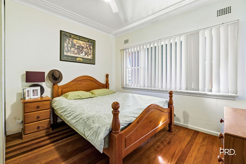 Photo - 38 & 38A College Street, Cambridge Park NSW 2747 - Image 7