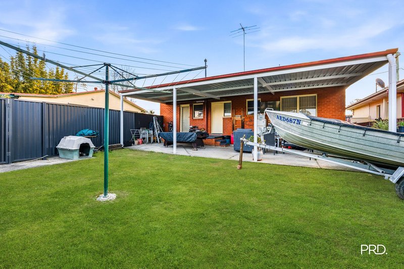 Photo - 38 & 38A College Street, Cambridge Park NSW 2747 - Image 11