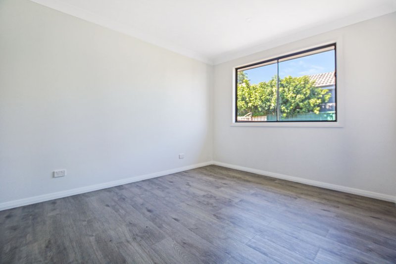 Photo - 38 & 38A College Street, Cambridge Park NSW 2747 - Image 19