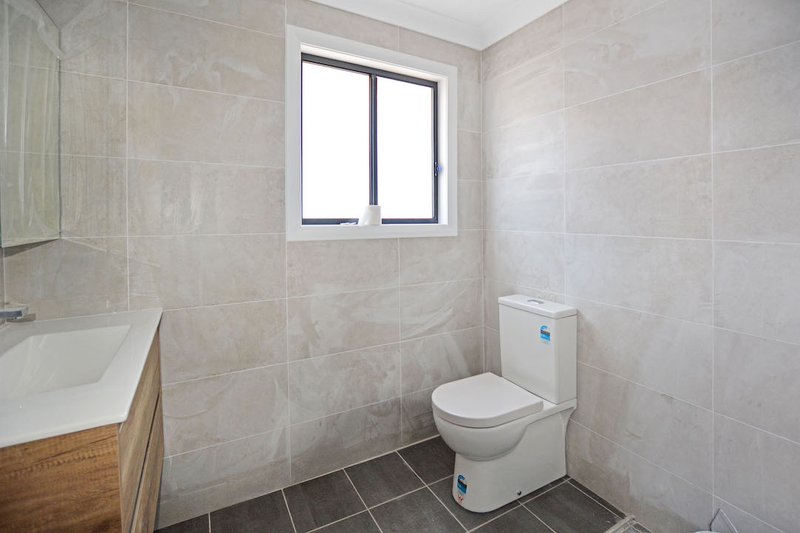 Photo - 38 & 38A College Street, Cambridge Park NSW 2747 - Image 20