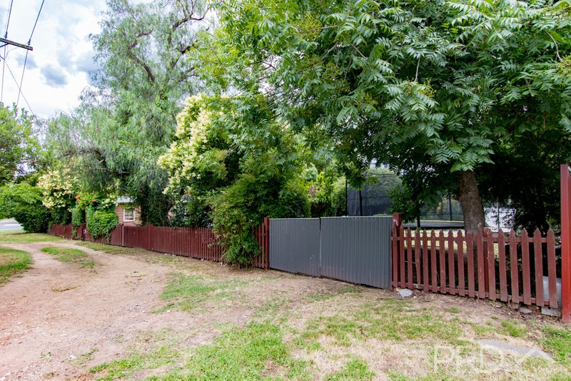 Photo - 38 & 40 Adelong Road, Tumut NSW 2720 - Image 16