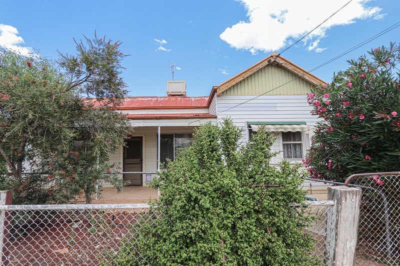 38-40 Carter Street, Wyalong NSW 2671