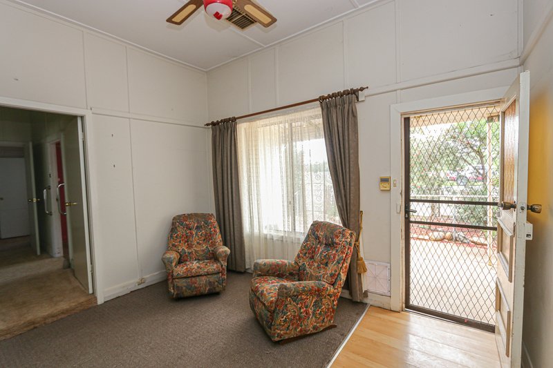 Photo - 38-40 Carter Street, Wyalong NSW 2671 - Image 4