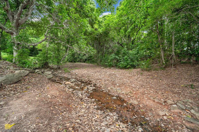 Photo - 38-40 Lacewing Drive, Mount Sheridan QLD 4868 - Image 33