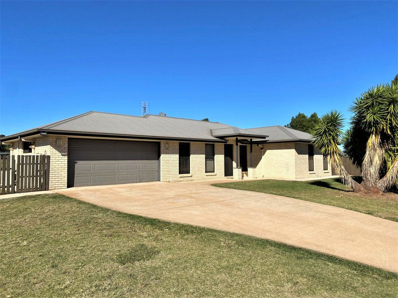 38-40 Lorikeet Circuit, Kingaroy QLD 4610