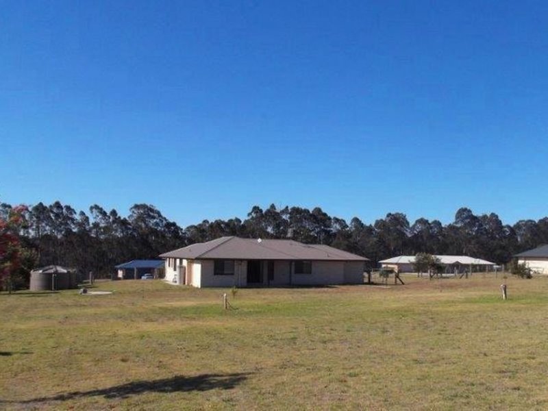 Photo - 38 - 40 Lorikeet Circuit, Kingaroy QLD 4610 - Image 10