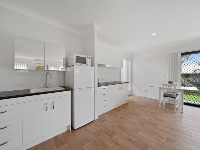 Photo - 38 & 40 Queensport Road, Murarrie QLD 4172 - Image 6