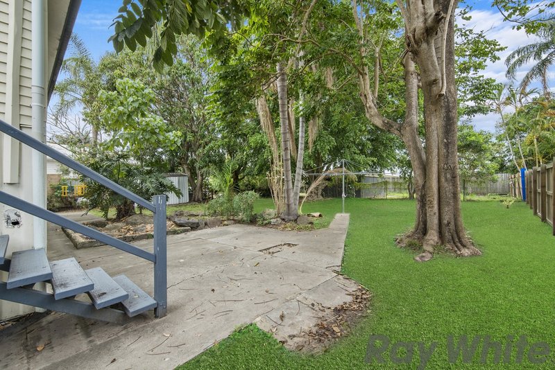 Photo - 38-40 Windsor Place, Deception Bay QLD 4508 - Image 10