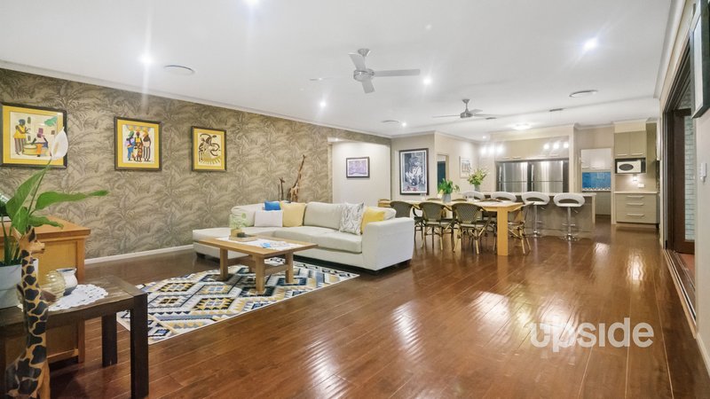 Photo - 38-42 Adelong Court, Morayfield QLD 4506 - Image 4