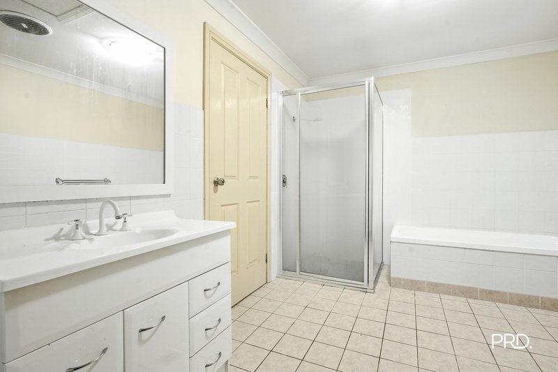 Photo - 3/8-9 Ferguson Road, Springwood NSW 2777 - Image 3