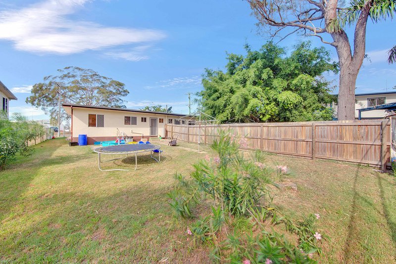 Photo - 38 Aerodrome Road, Clinton QLD 4680 - Image 12