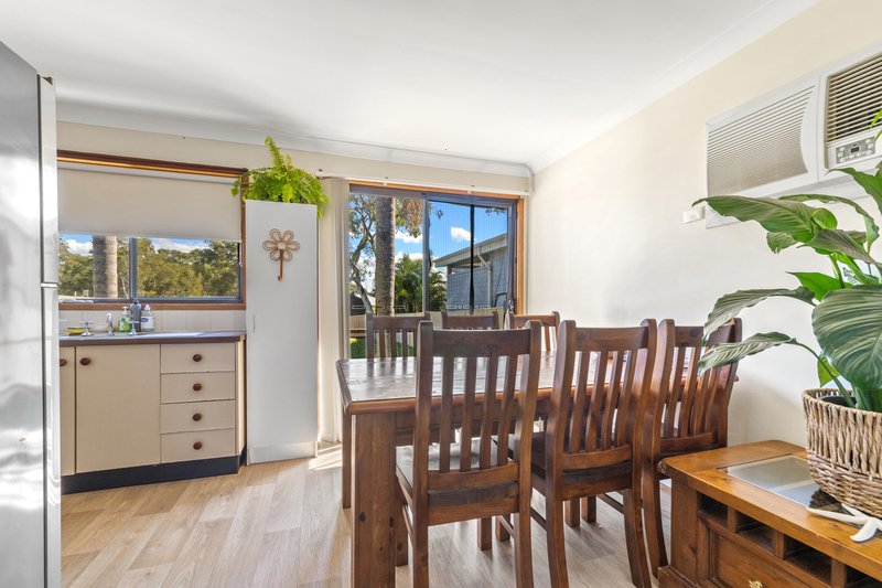 Photo - 38 Agatha Avenue, Lake Munmorah NSW 2259 - Image 3